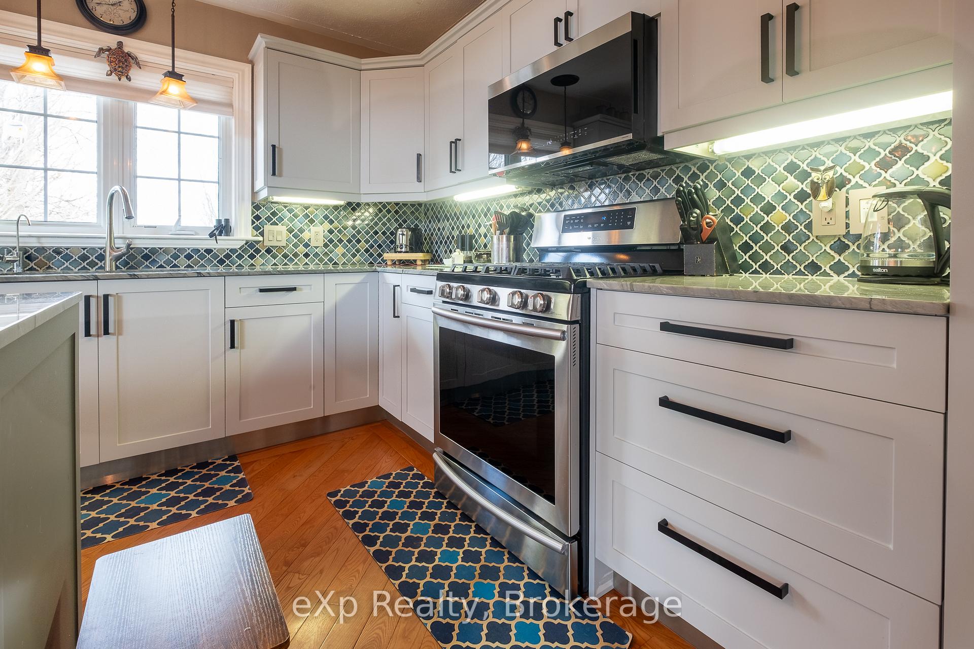 Photo 11 of 822813 Sideroad 1, Chatsworth — HOMEH