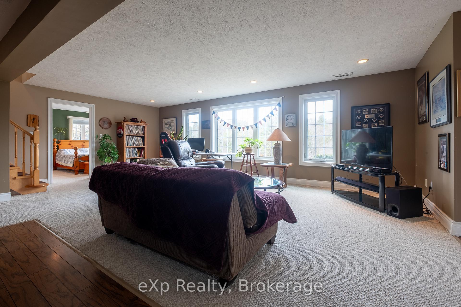 Photo 21 of 822813 Sideroad 1, Chatsworth — HOMEH