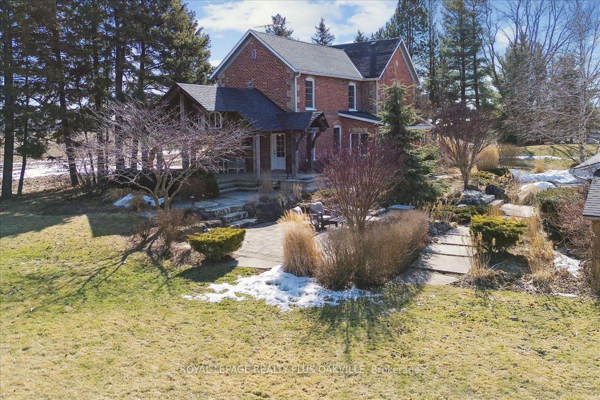 Photo 2 of 3363 Jerseyville Road W, Hamilton, Rural Ancaster — HOMEH