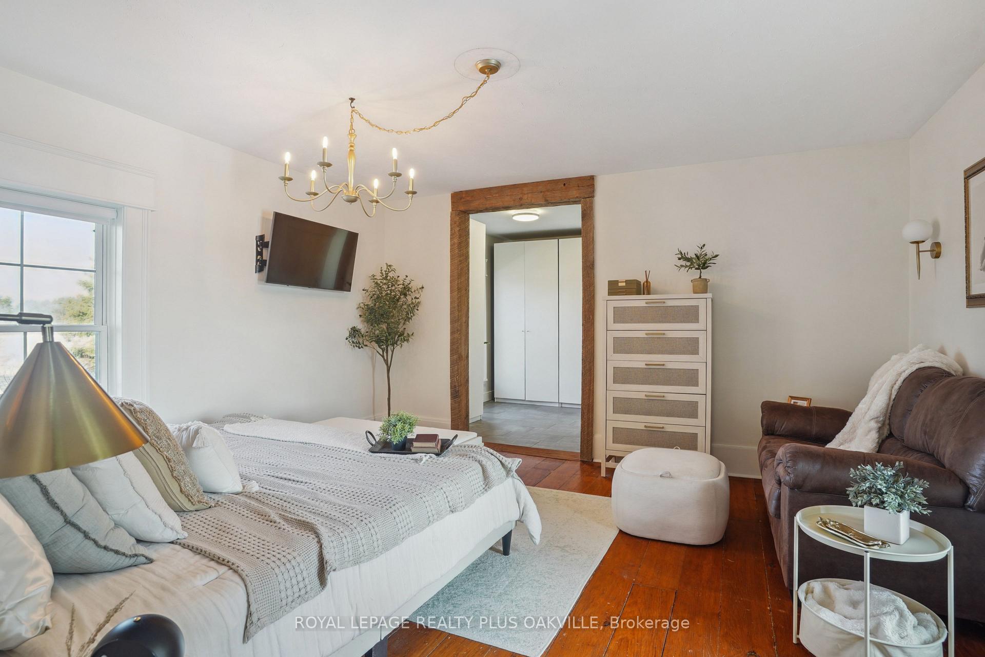 Photo 25 of 3363 Jerseyville Road W, Hamilton, Rural Ancaster — HOMEH