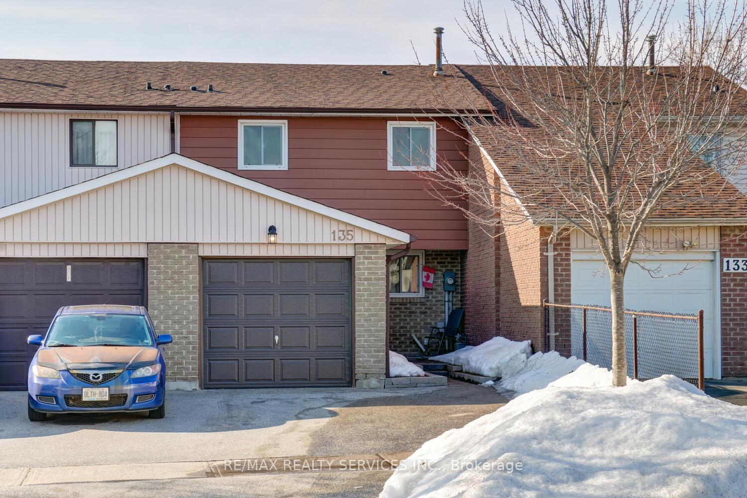 Front of 135 Royal Salisbury Way