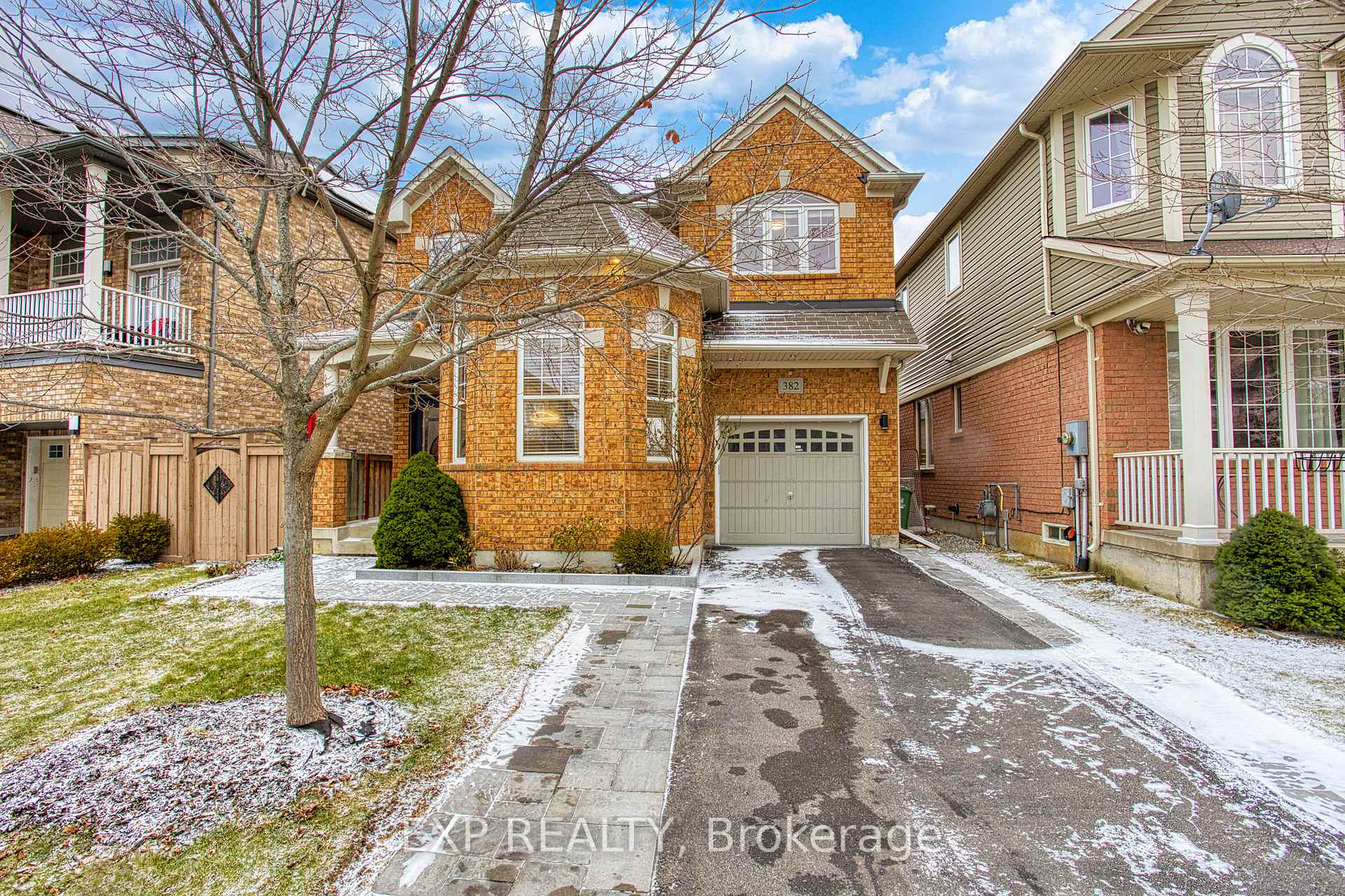 Photo 1 of 382 Montreal Circle, Hamilton, Winona Park — HOMEH