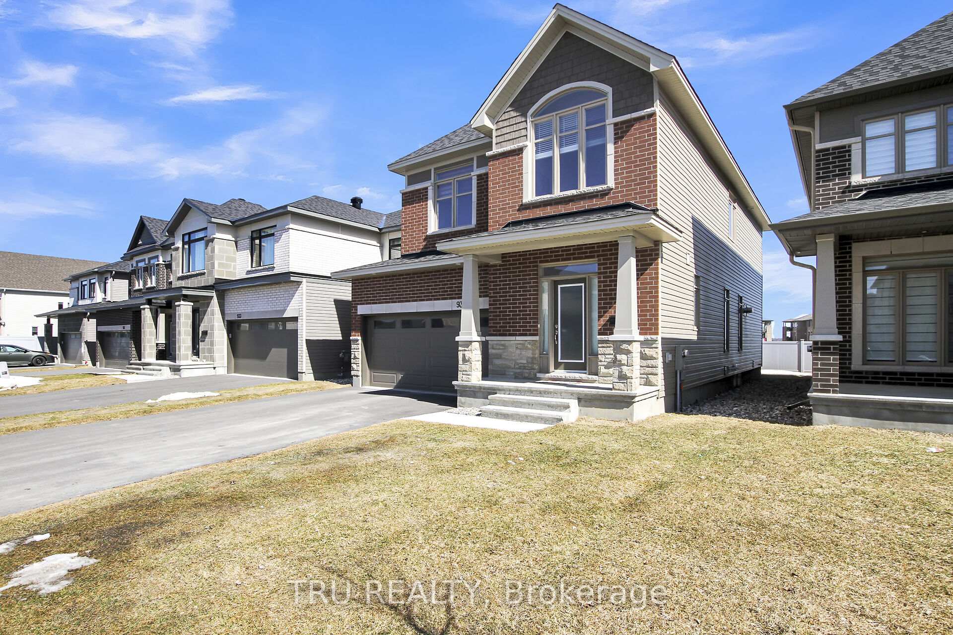 Photo 3 of 935 Embankment Street, Ottawa, Stittsville (South) — HOMEH