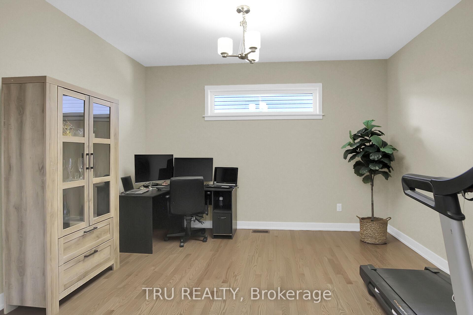 Photo 7 of 935 Embankment Street, Ottawa, Stittsville (South) — HOMEH
