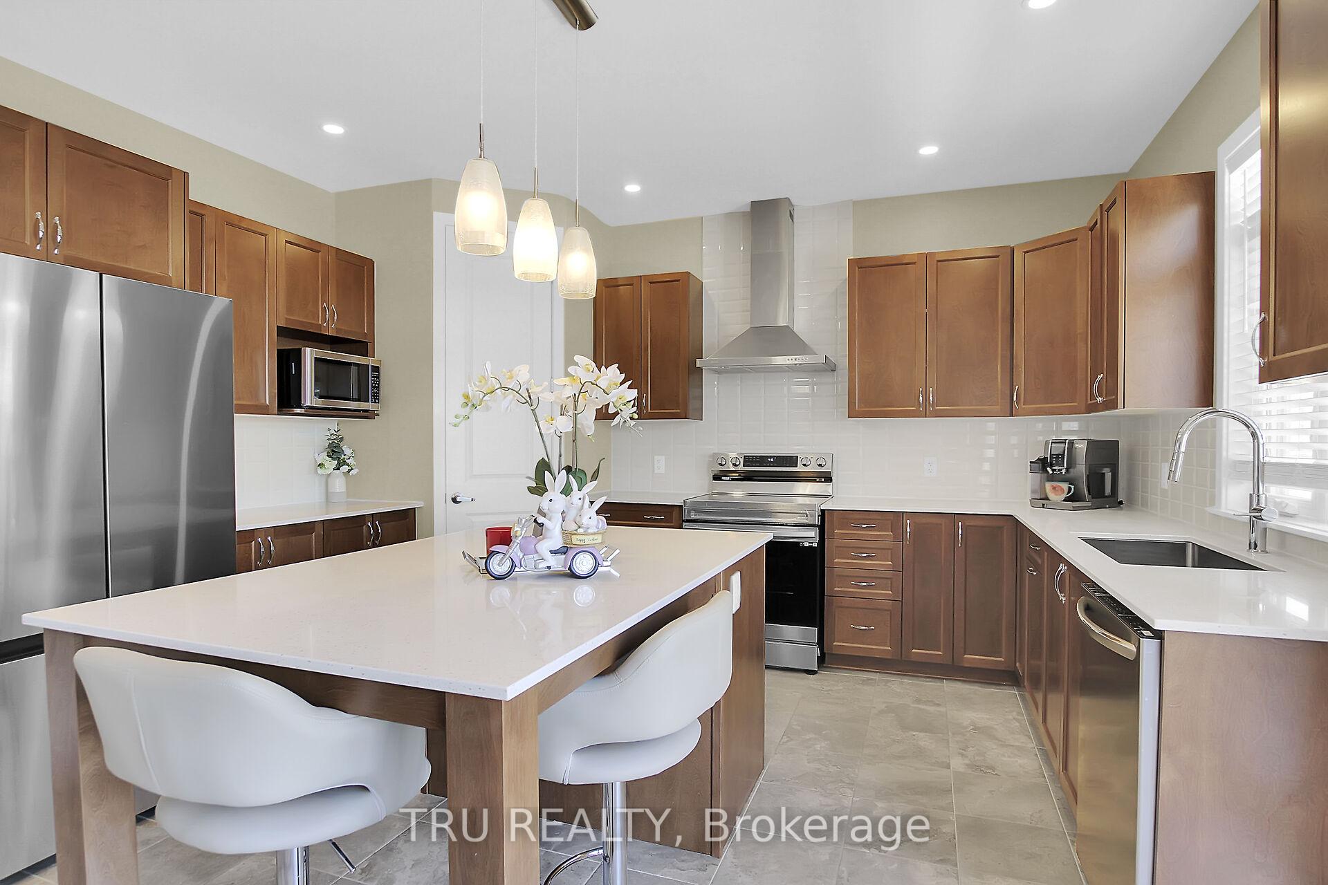 Photo 9 of 935 Embankment Street, Ottawa, Stittsville (South) — HOMEH