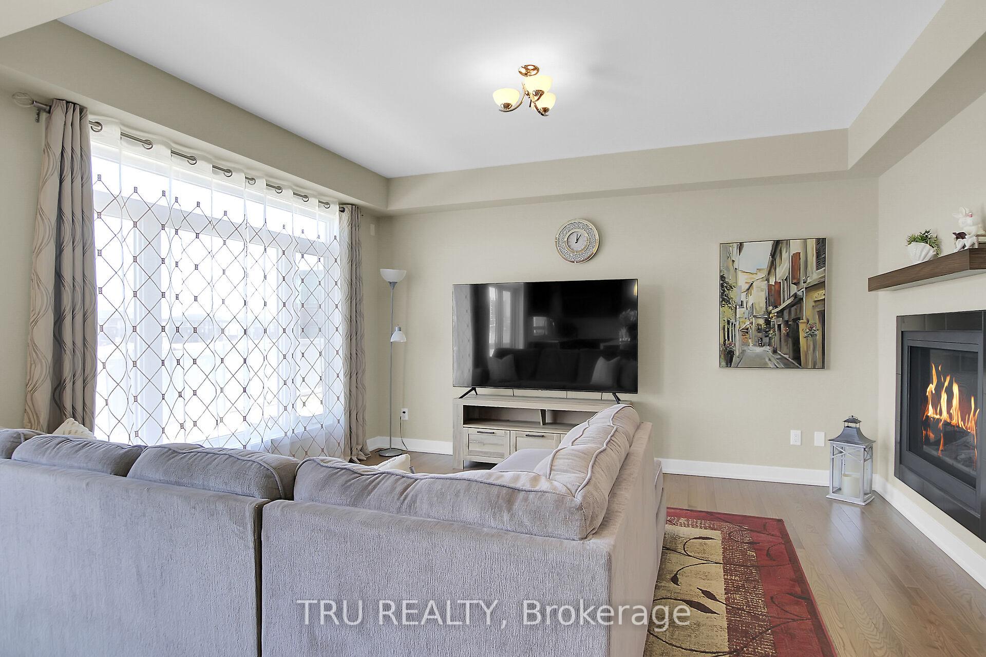 Photo 12 of 935 Embankment Street, Ottawa, Stittsville (South) — HOMEH