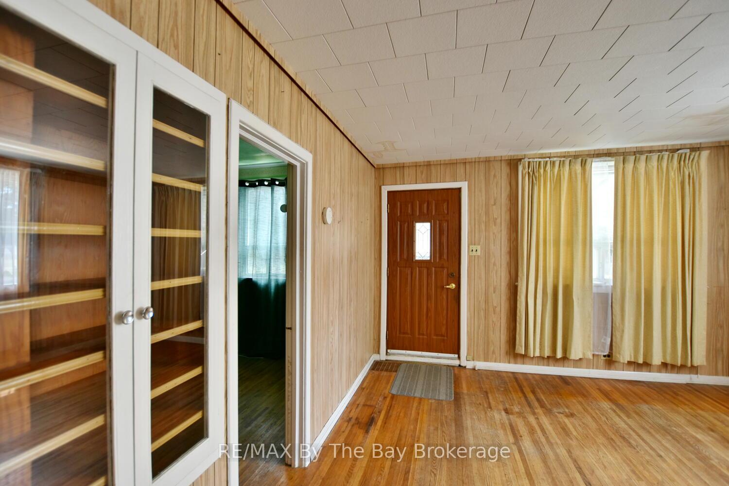 Photo 3 of 18 Birch Street, Collingwood — HOMEH