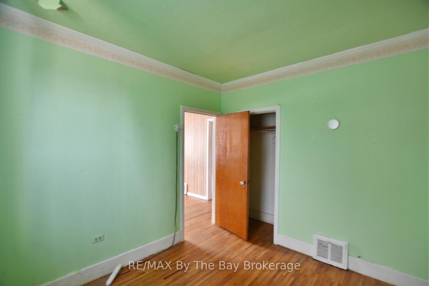 Photo 15 of 18 Birch Street, Collingwood — HOMEH