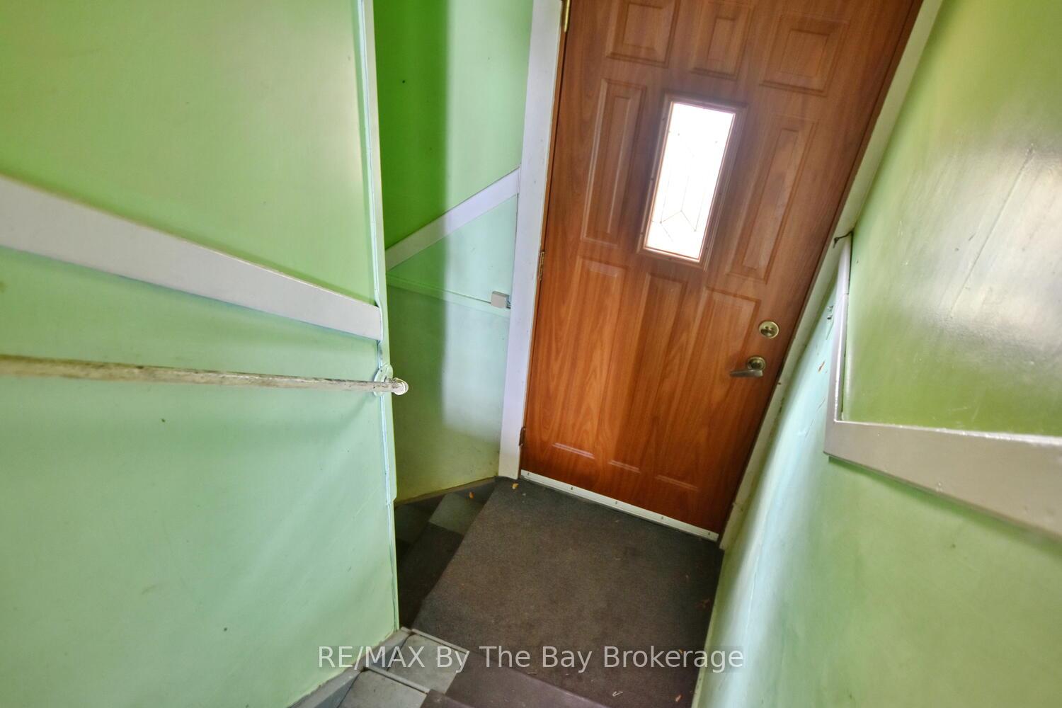 Photo 24 of 18 Birch Street, Collingwood — HOMEH