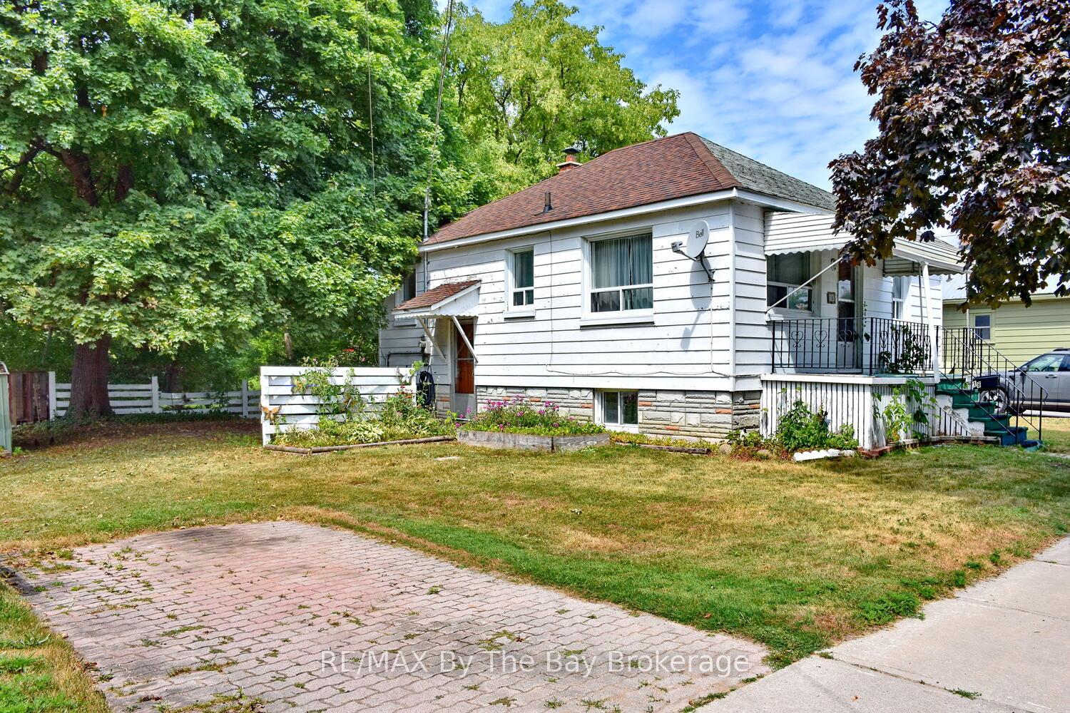 Photo 26 of 18 Birch Street, Collingwood — HOMEH