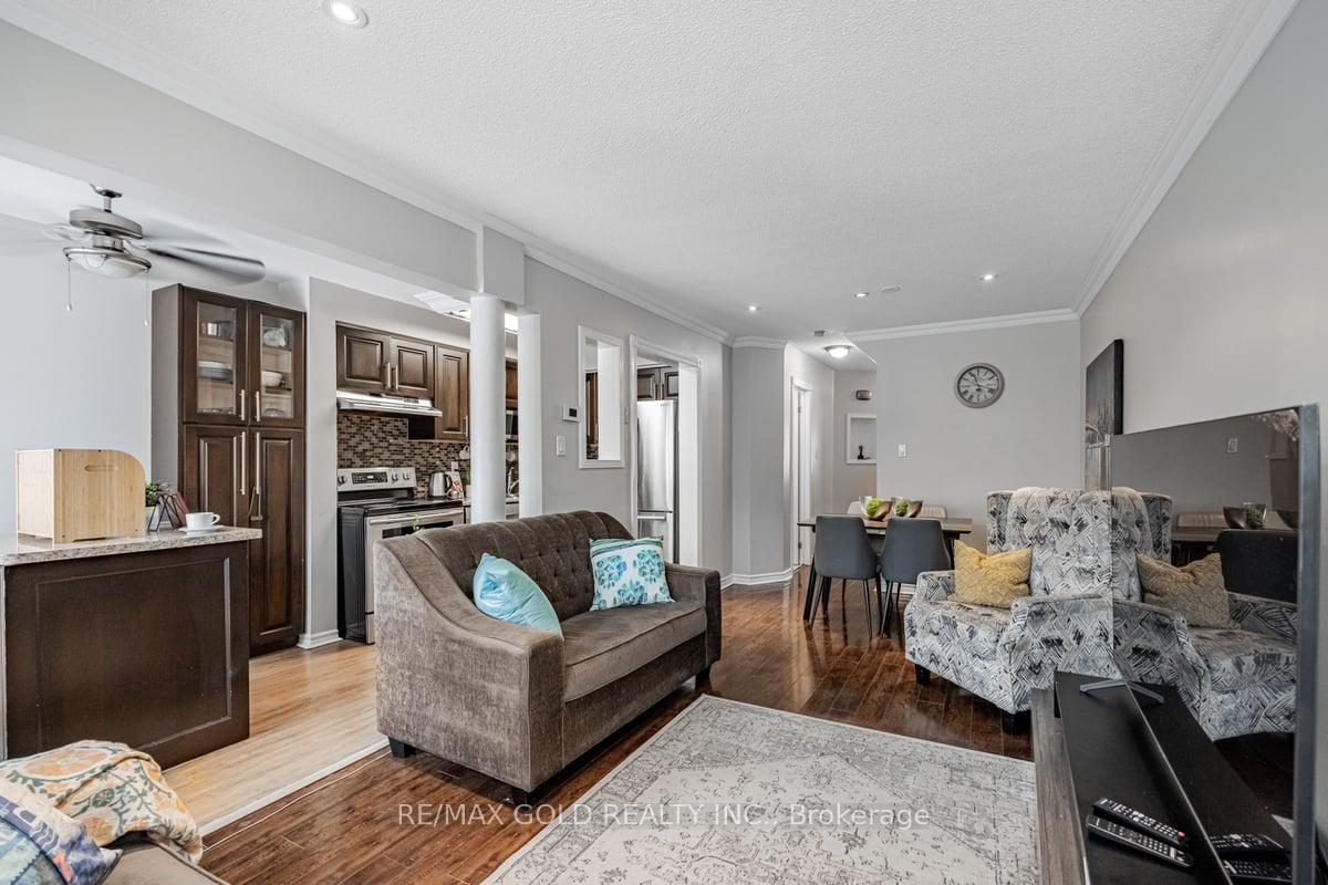 Photo 13 of 151 Richwood Crescent, Brampton, Brampton West — HOMEH