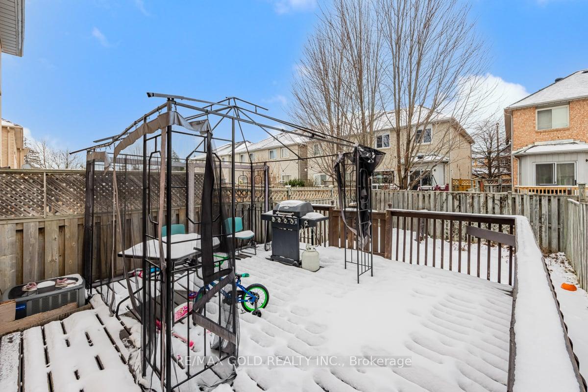 Photo 32 of 151 Richwood Crescent, Brampton, Brampton West — HOMEH