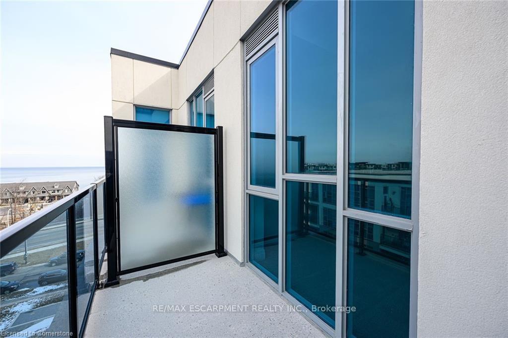 Photo 4 of Unit 637, 16 Concord Place, Grimsby, Grimsby Beach — HOMEH