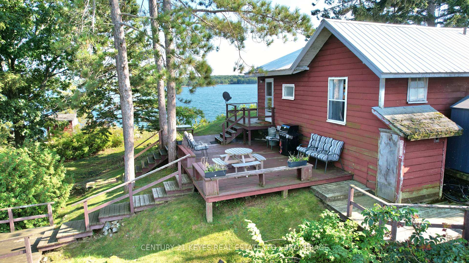 Photo 19 of 1 O'Conor Island, Frontenac Islands, The Islands — HOMEH