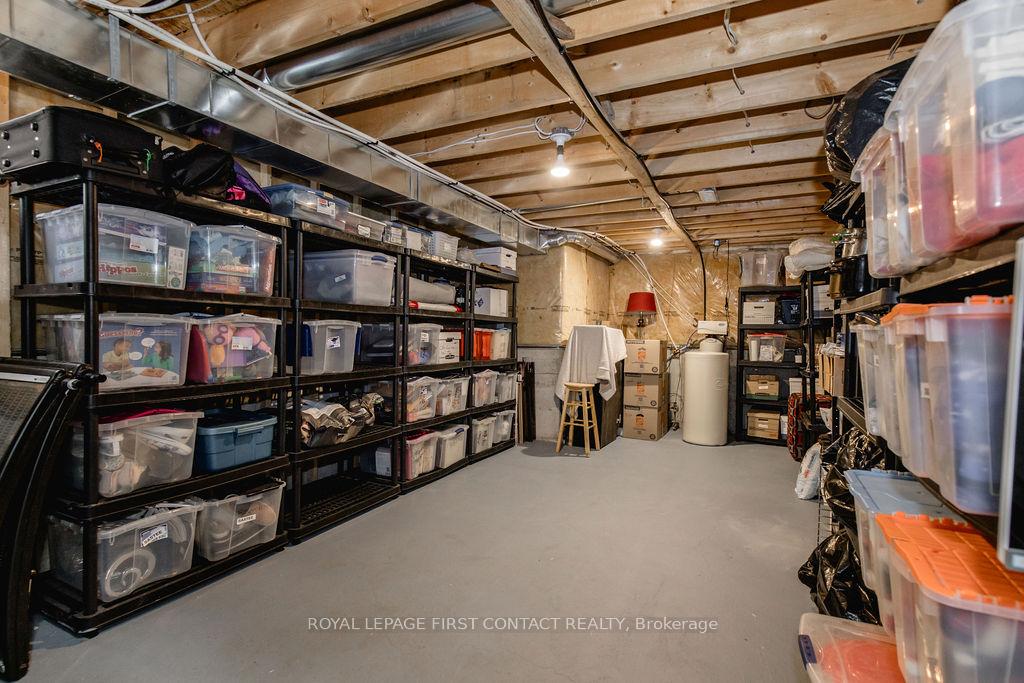 Photo 44 of 60 Westminster Circle, Barrie, Innis-Shore — HOMEH