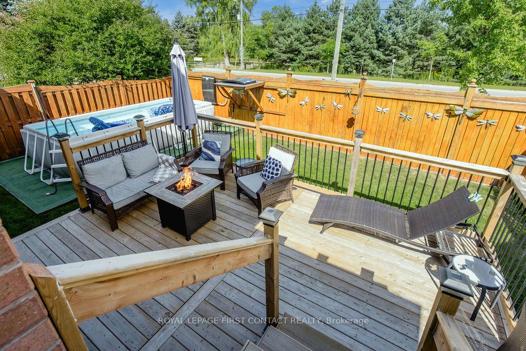 Photo 41 of 60 Westminster Circle, Barrie, Innis-Shore — HOMEH
