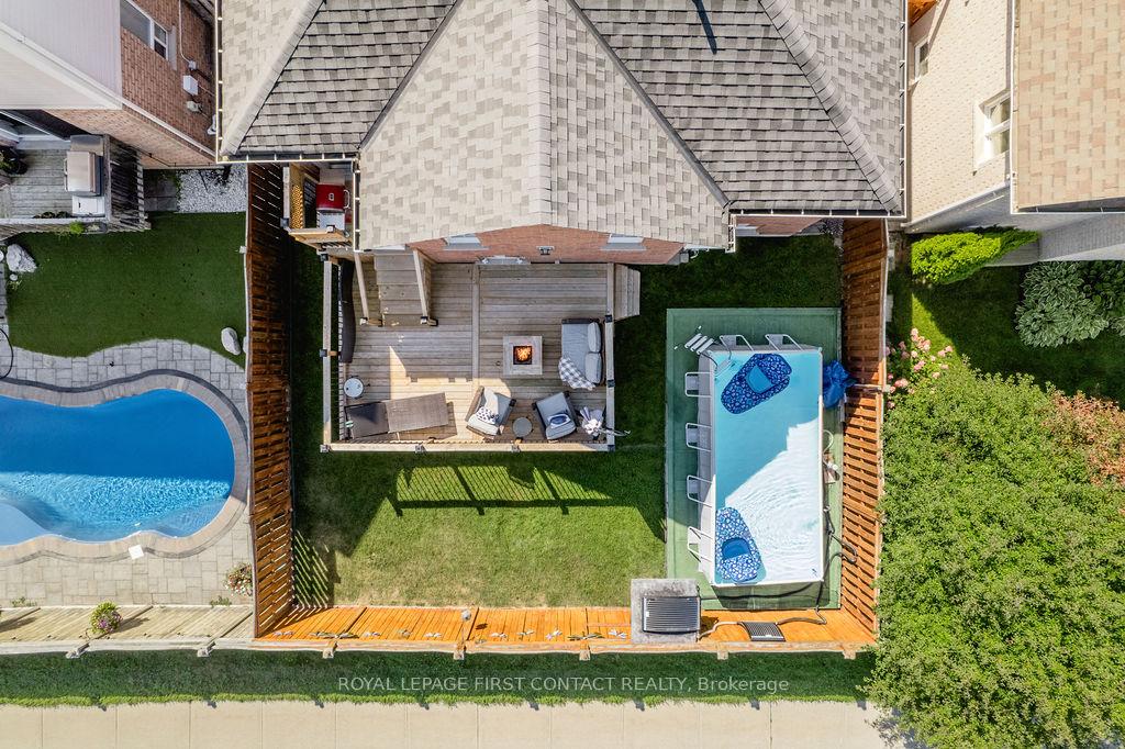 Photo 46 of 60 Westminster Circle, Barrie, Innis-Shore — HOMEH