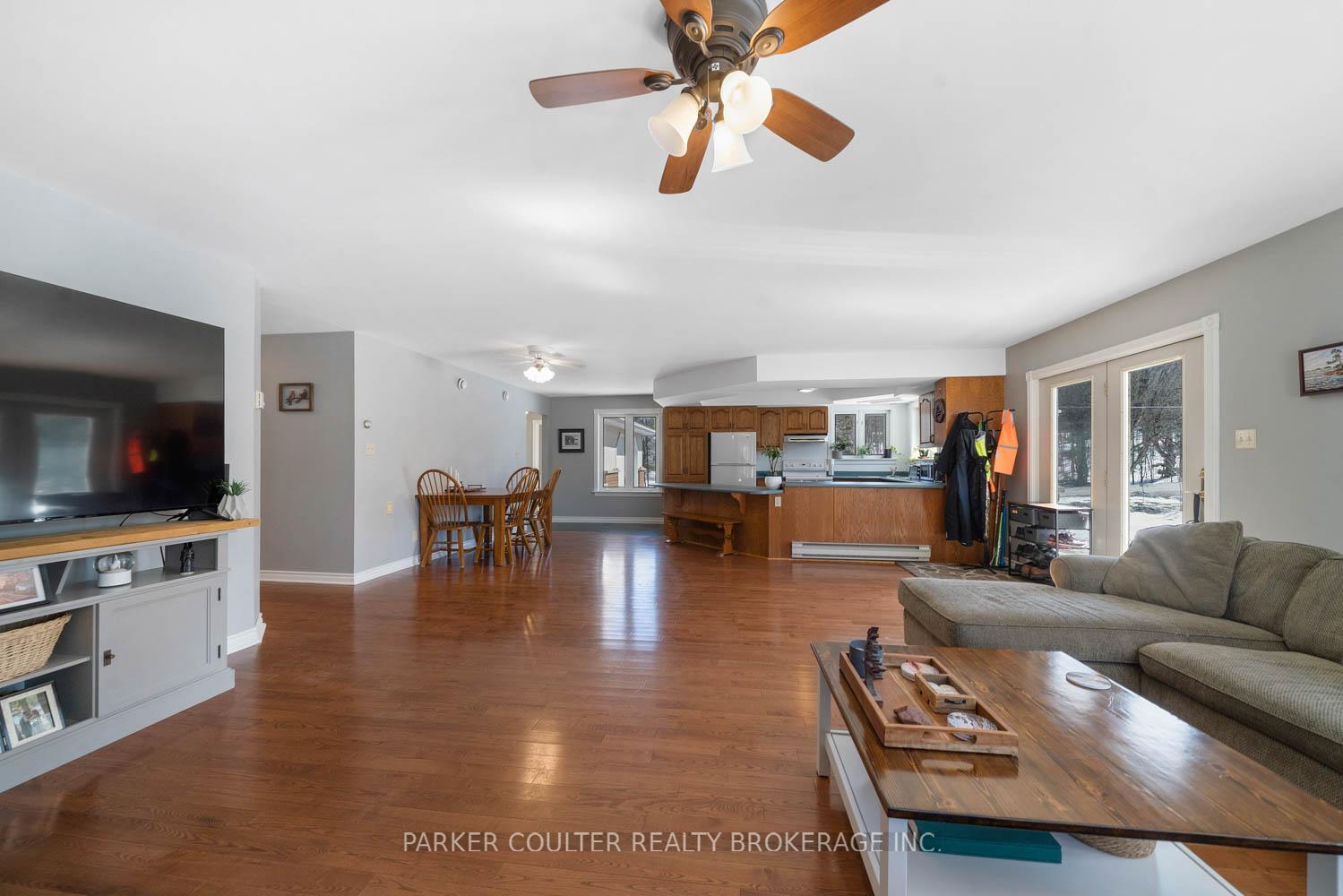 Photo 26 of 243 Centre Road, McKellar — HOMEH