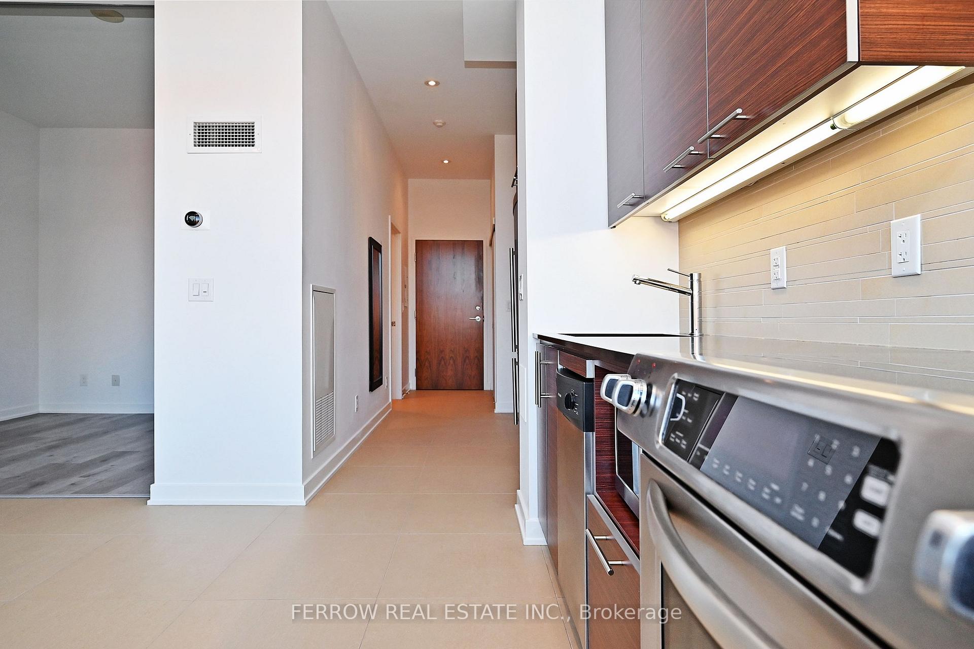 Photo 2 of Unit 512, 3 Market Street, Toronto, Waterfront Communities — HOMEH