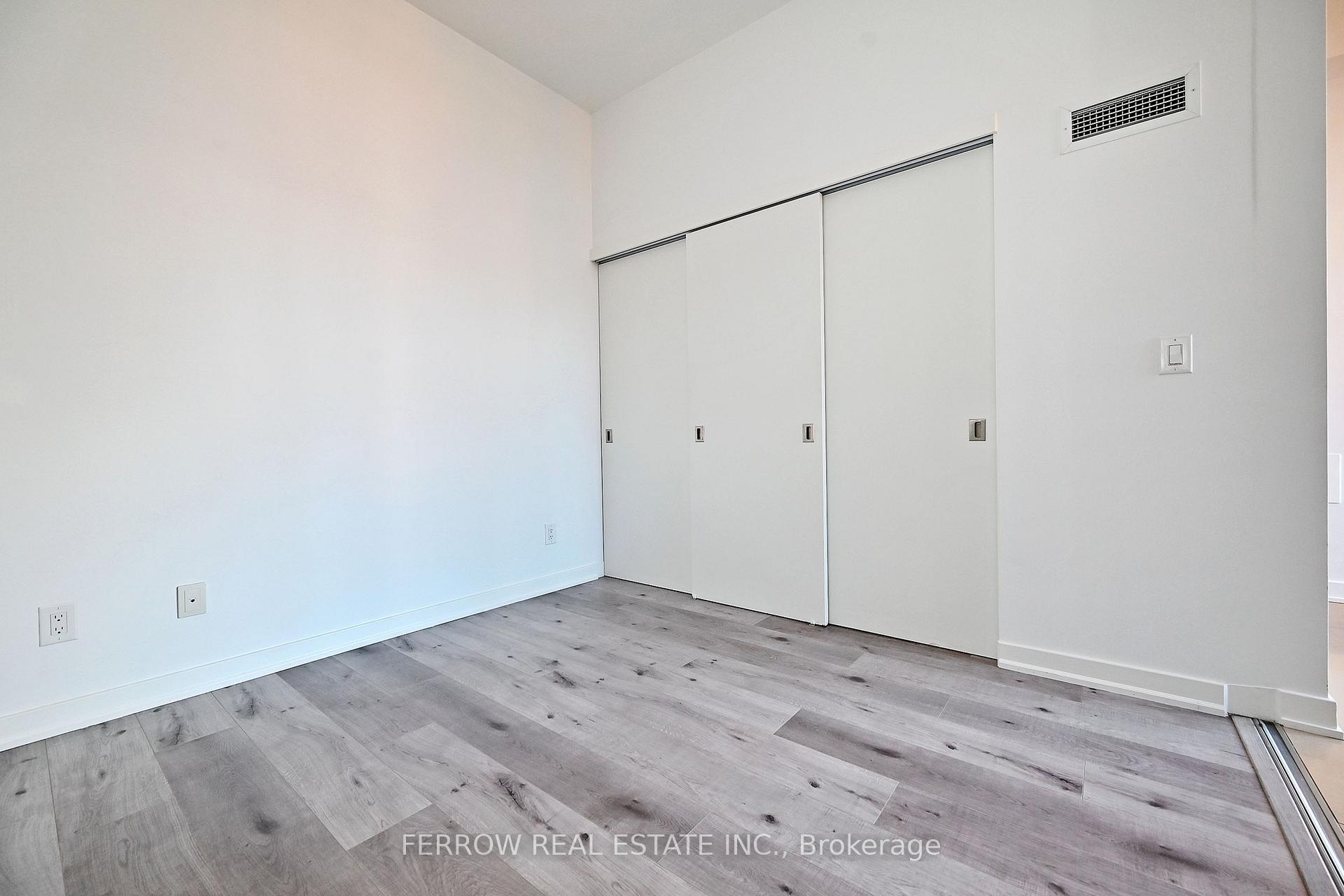 Photo 8 of Unit 512, 3 Market Street, Toronto, Waterfront Communities — HOMEH