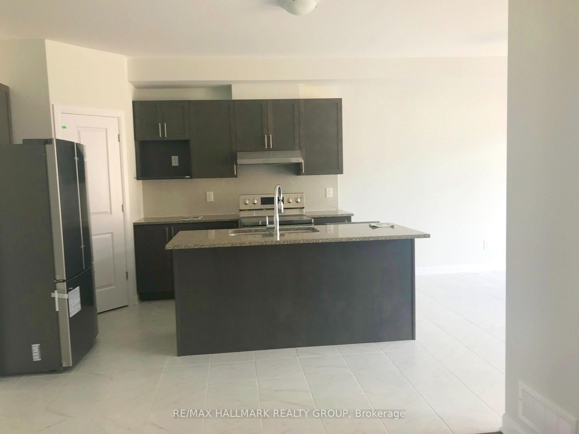 Photo 5 of 123 Paloma Circle, Ottawa, Barrhaven - Heritage Park — HOMEH