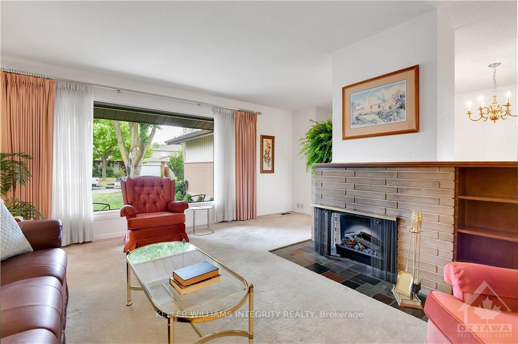Photo 4 of 51 Ashburn Drive, Ottawa, Borden Farm/Stewart Farm/Carleton Heights/Parkwood Hills — HOMEH