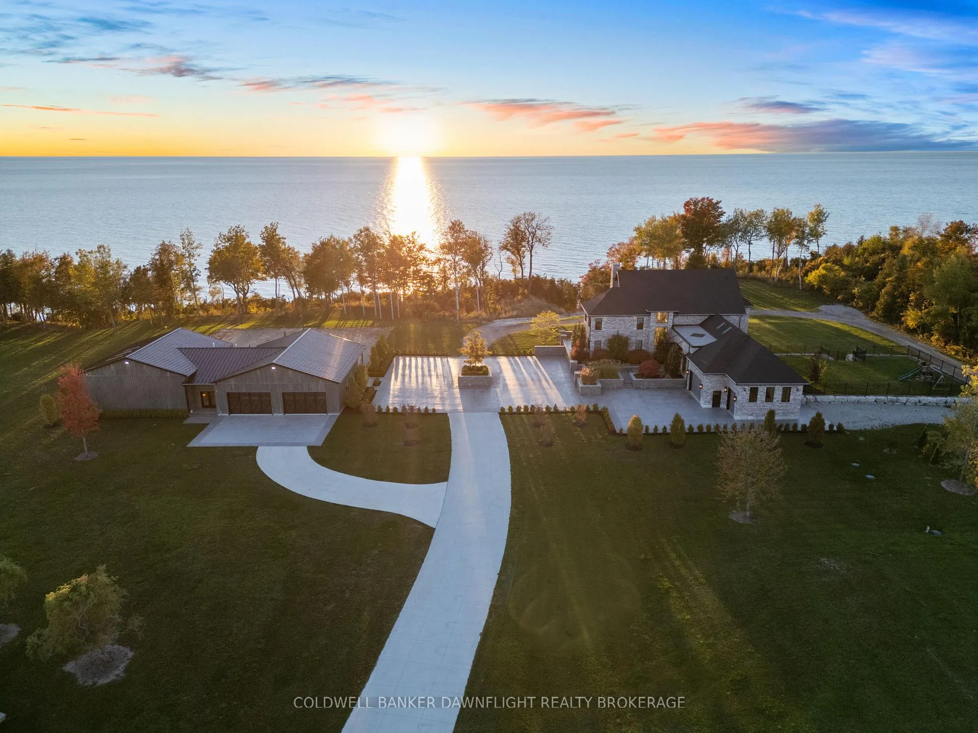 Photo 1 of 79585 Cottage Drive, Central Huron, Goderich — HOMEH