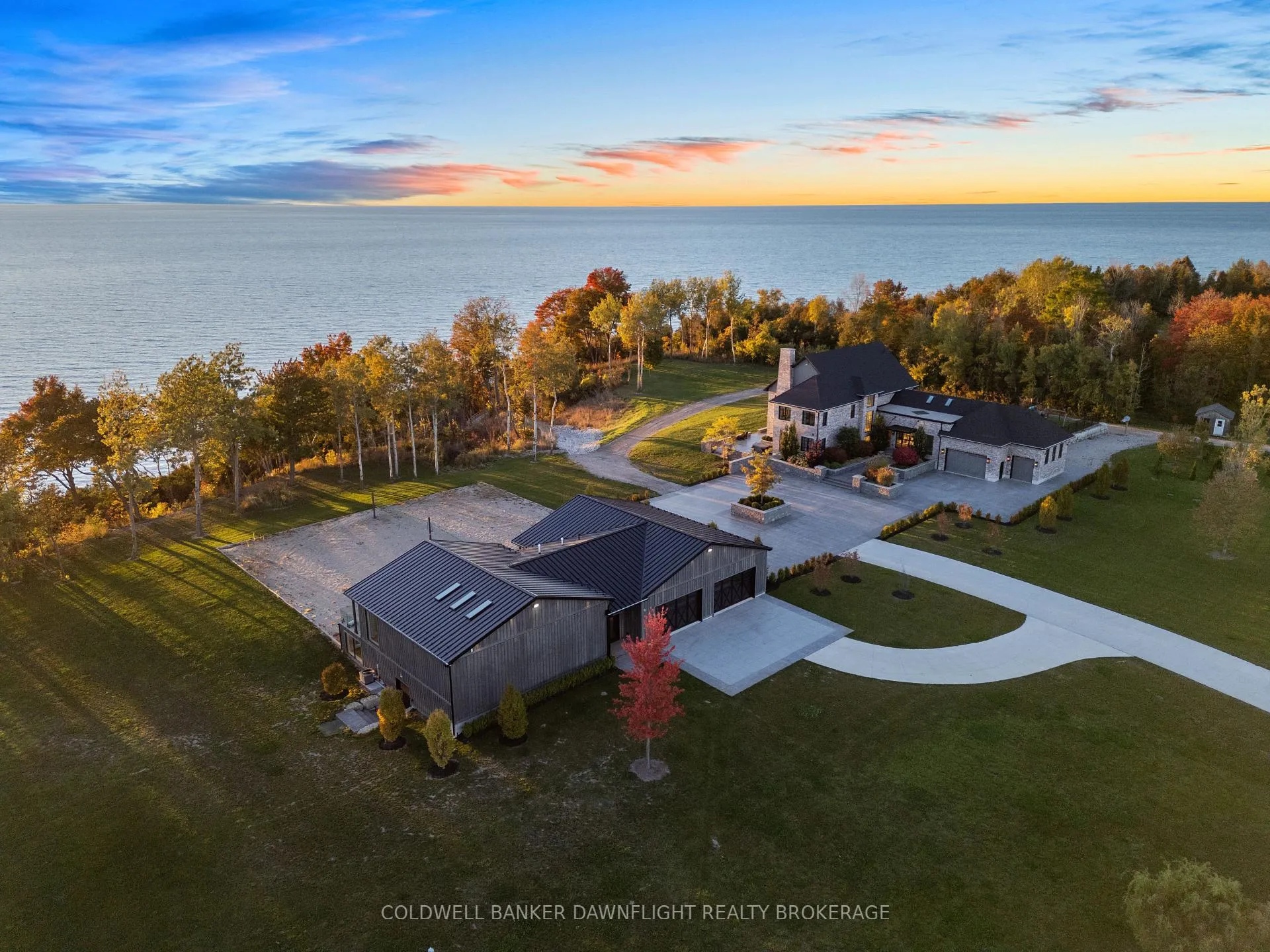 Photo 4 of 79585 Cottage Drive, Central Huron, Goderich — HOMEH