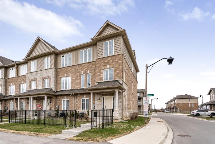 Front of 299 Dalgleish Trail