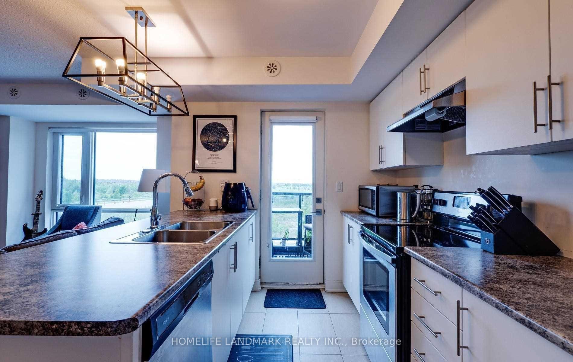 Photo 4 of Unit 116, 100 Dufay Road, Brampton, Northwest Brampton — HOMEH