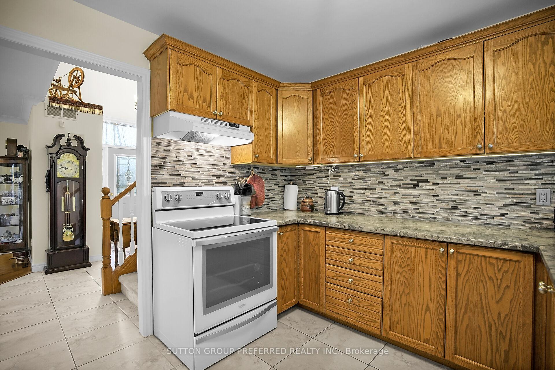 Photo 11 of 250 Kettle Creek Drive, Central Elgin, Belmont — HOMEH