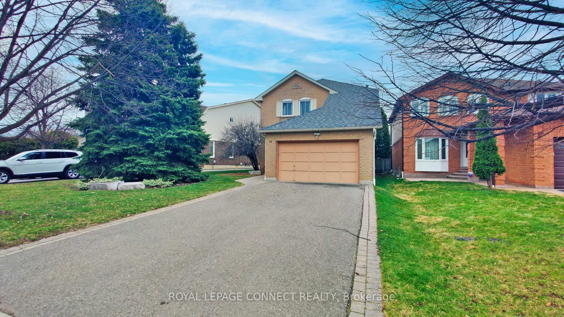 Photo 3 of 45 Copeland Road, Brampton, Fletcher's West — HOMEH