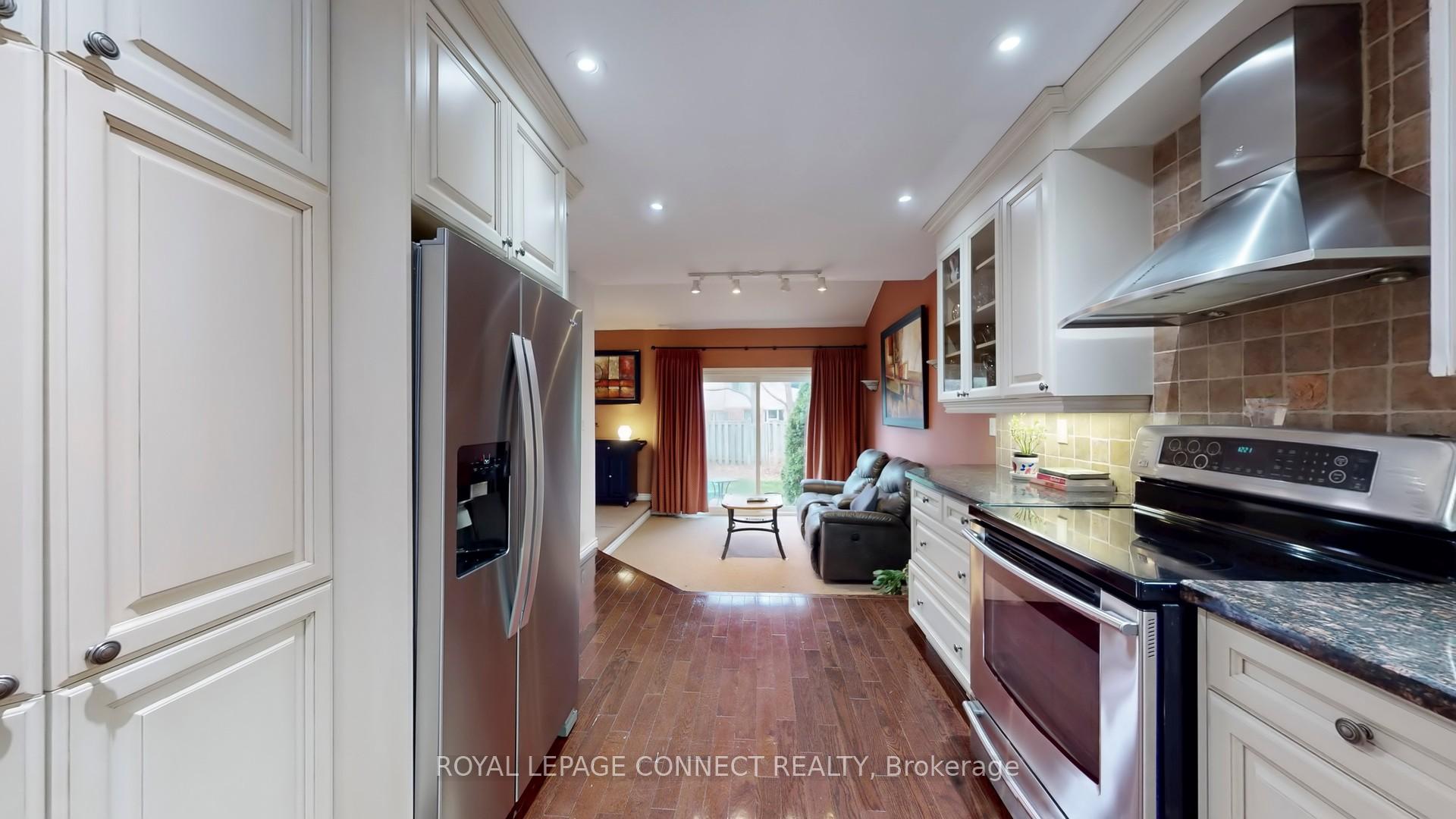 Photo 18 of 45 Copeland Road, Brampton, Fletcher's West — HOMEH