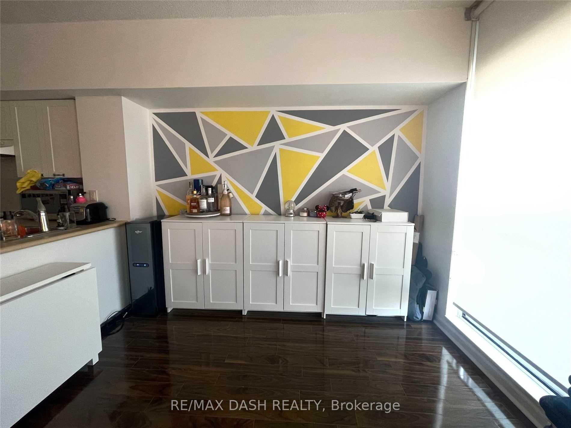 Photo 6 of Unit 1201, 75 Dalhousie Street, Toronto, Church-Yonge Corridor — HOMEH