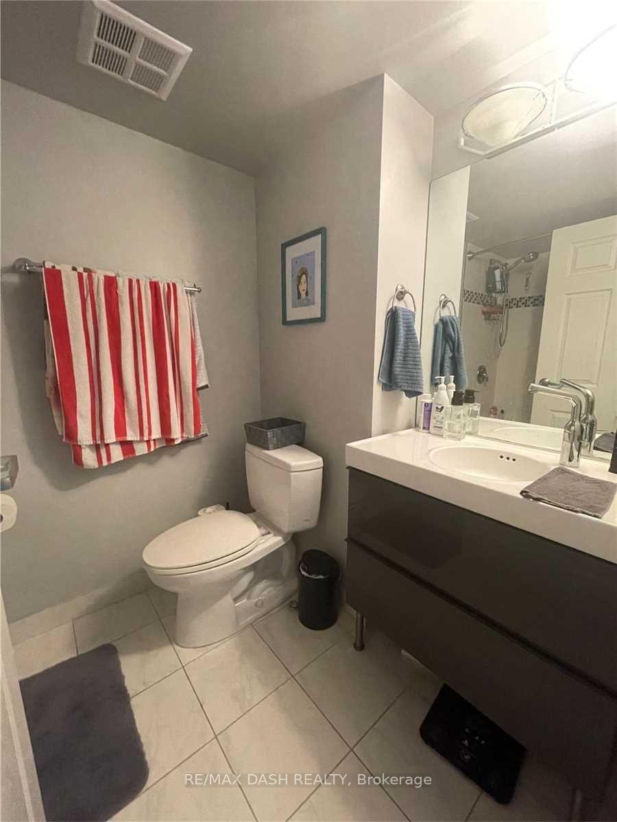 Photo 4 of Unit 1201, 75 Dalhousie Street, Toronto, Church-Yonge Corridor — HOMEH