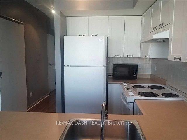 Photo 7 of Unit 1201, 75 Dalhousie Street, Toronto, Church-Yonge Corridor — HOMEH