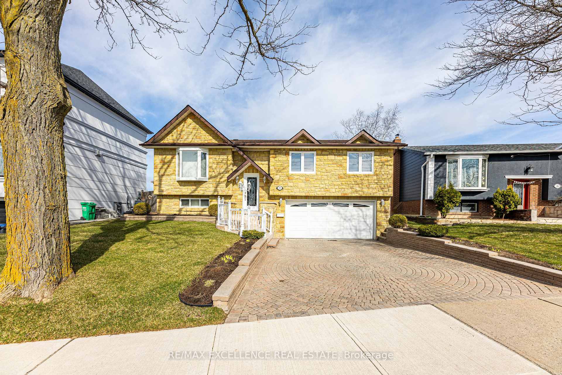 Front of 24 Linkdale Road