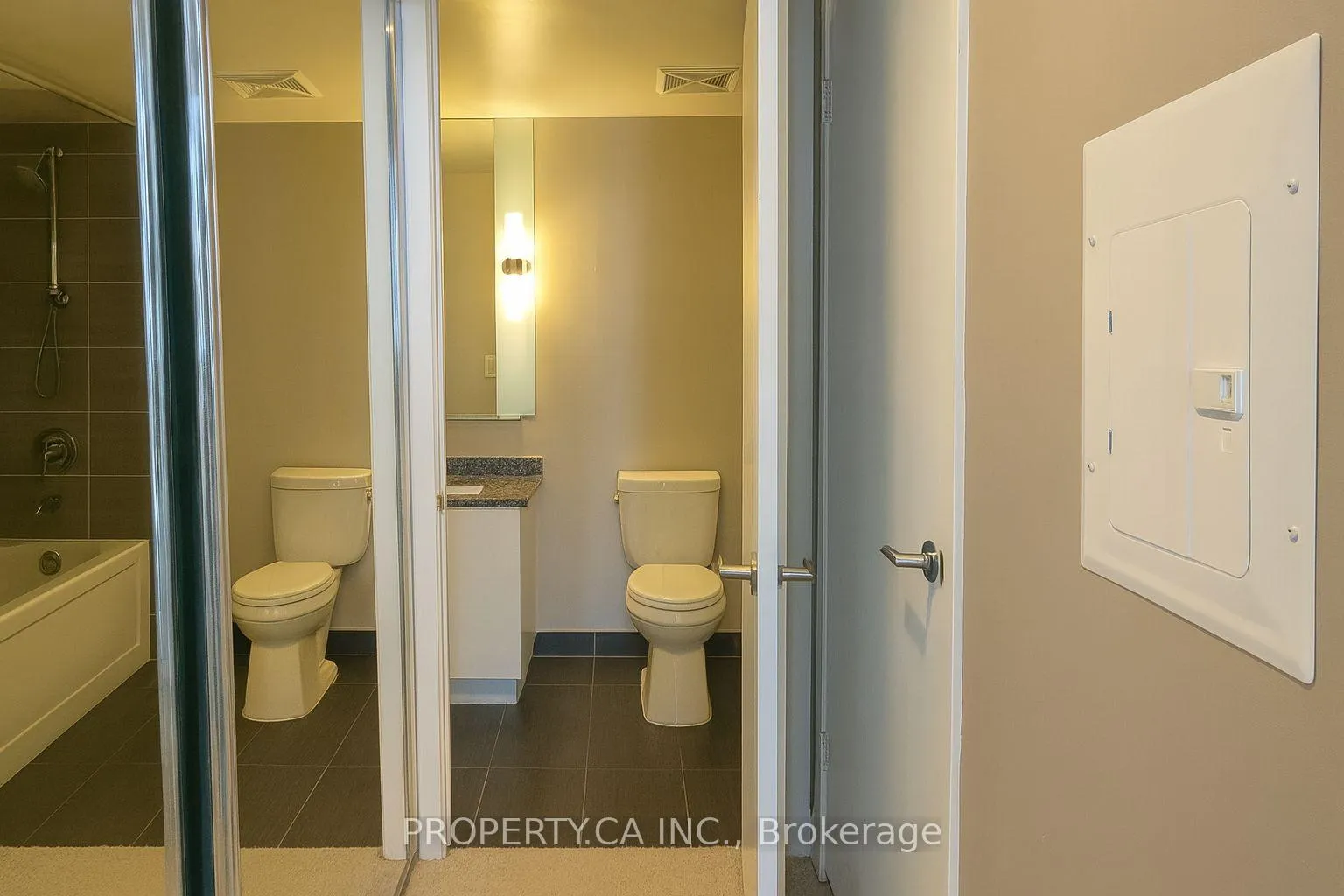 Photo 7 of Unit 1122, 320 Richmond Street E, Toronto, Moss Park — HOMEH