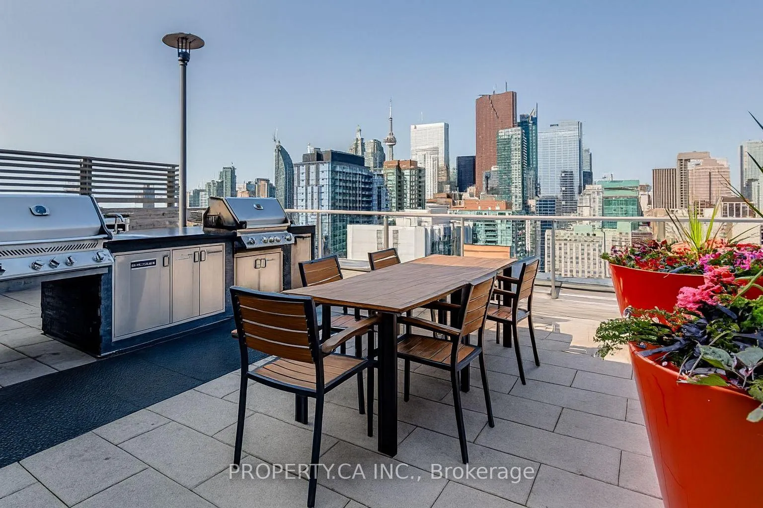 Photo 10 of Unit 1122, 320 Richmond Street E, Toronto, Moss Park — HOMEH
