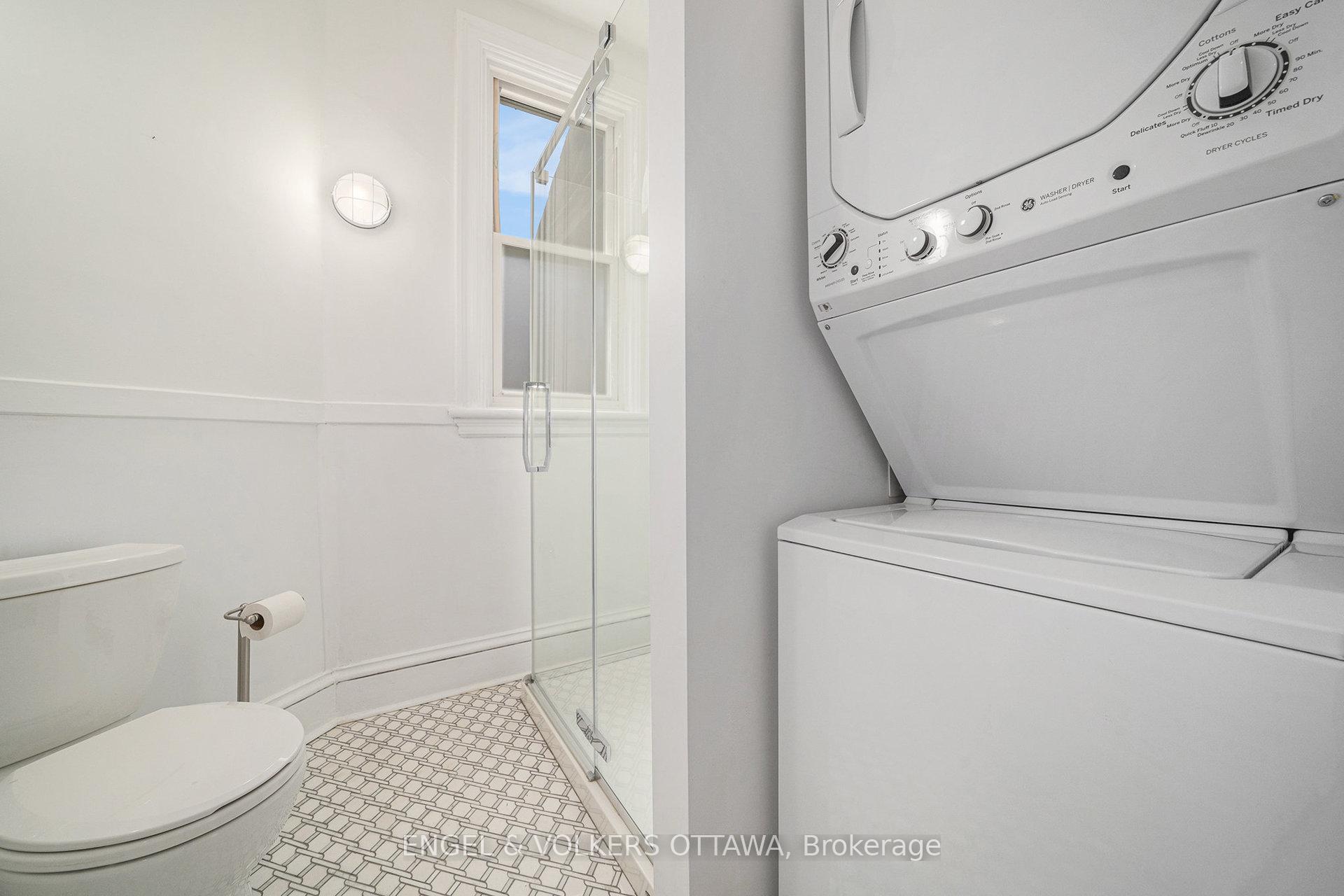 Photo 11 of Unit 2, 233 Holmwood Avenue, Ottawa, Glebe — HOMEH