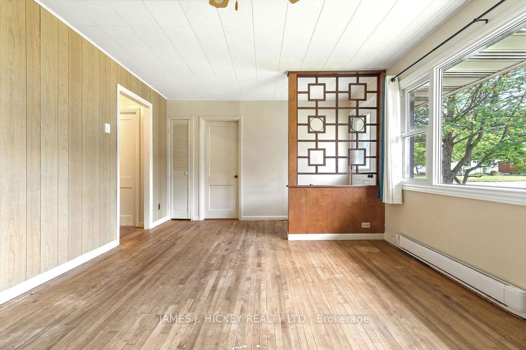 Photo 12 of 31 Glendale Avenue, Deep River — HOMEH