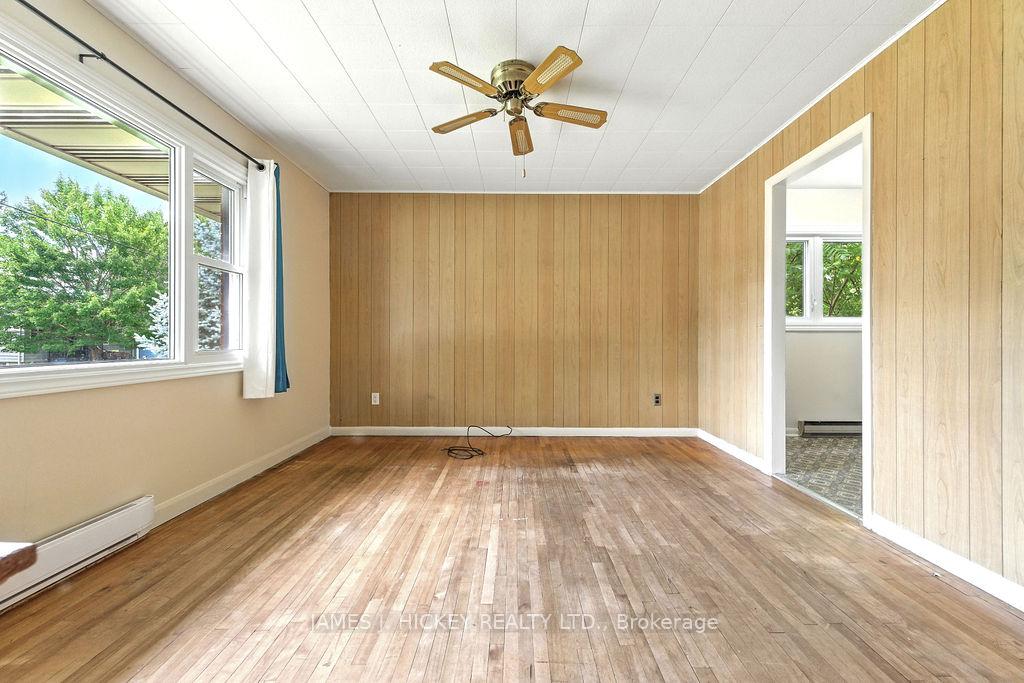 Photo 10 of 31 Glendale Avenue, Deep River — HOMEH