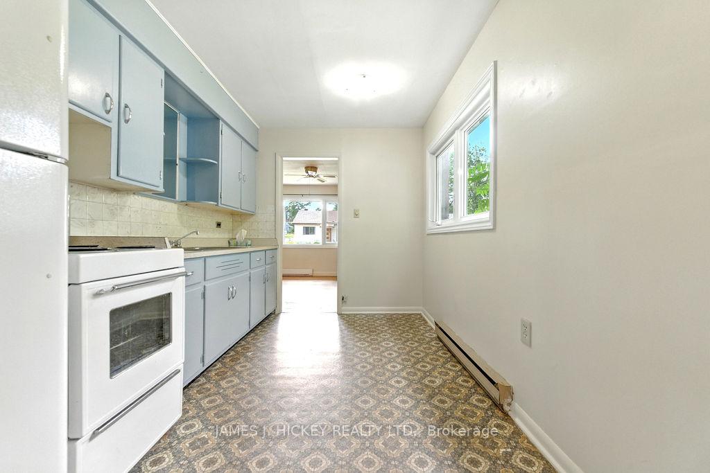 Photo 11 of 31 Glendale Avenue, Deep River — HOMEH