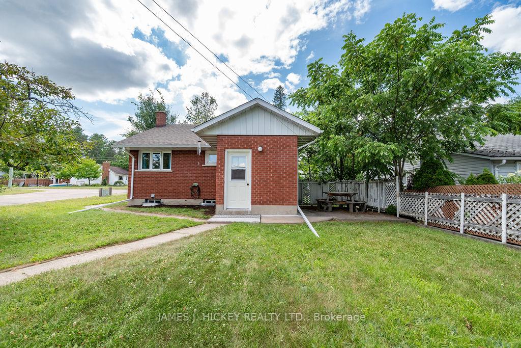 Photo 31 of 31 Glendale Avenue, Deep River — HOMEH