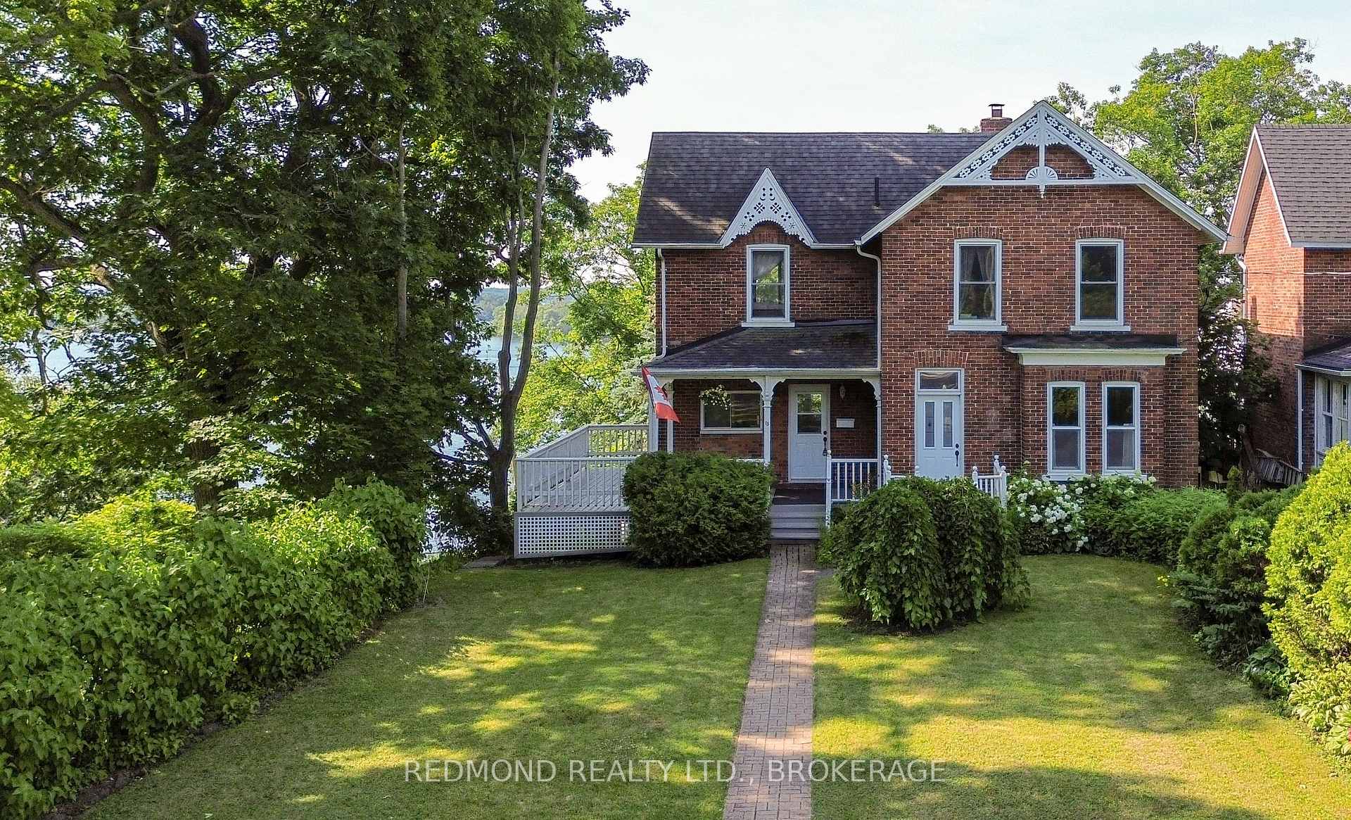 Photo 4 of 13 Windsor Drive E, Gananoque — HOMEH