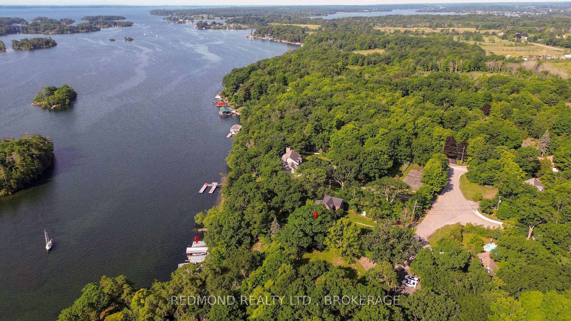 Photo 9 of 13 Windsor Drive E, Gananoque — HOMEH