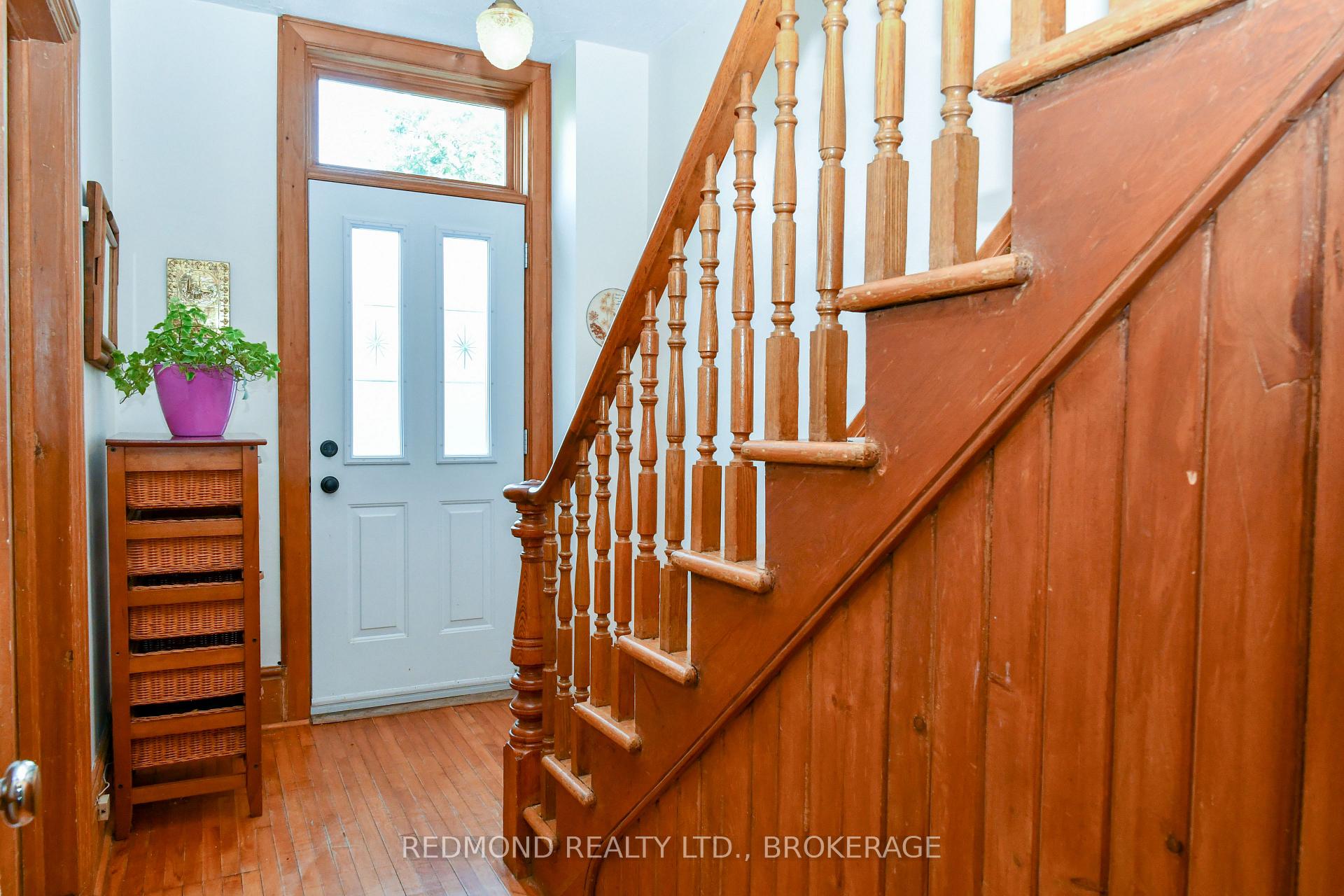 Photo 13 of 13 Windsor Drive E, Gananoque — HOMEH