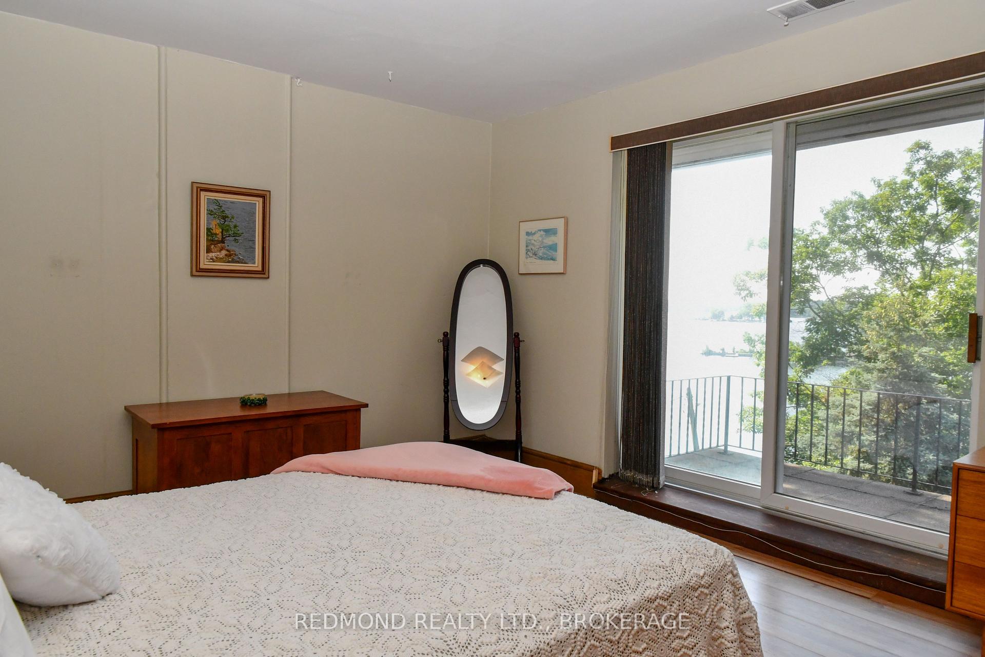 Photo 25 of 13 Windsor Drive E, Gananoque — HOMEH