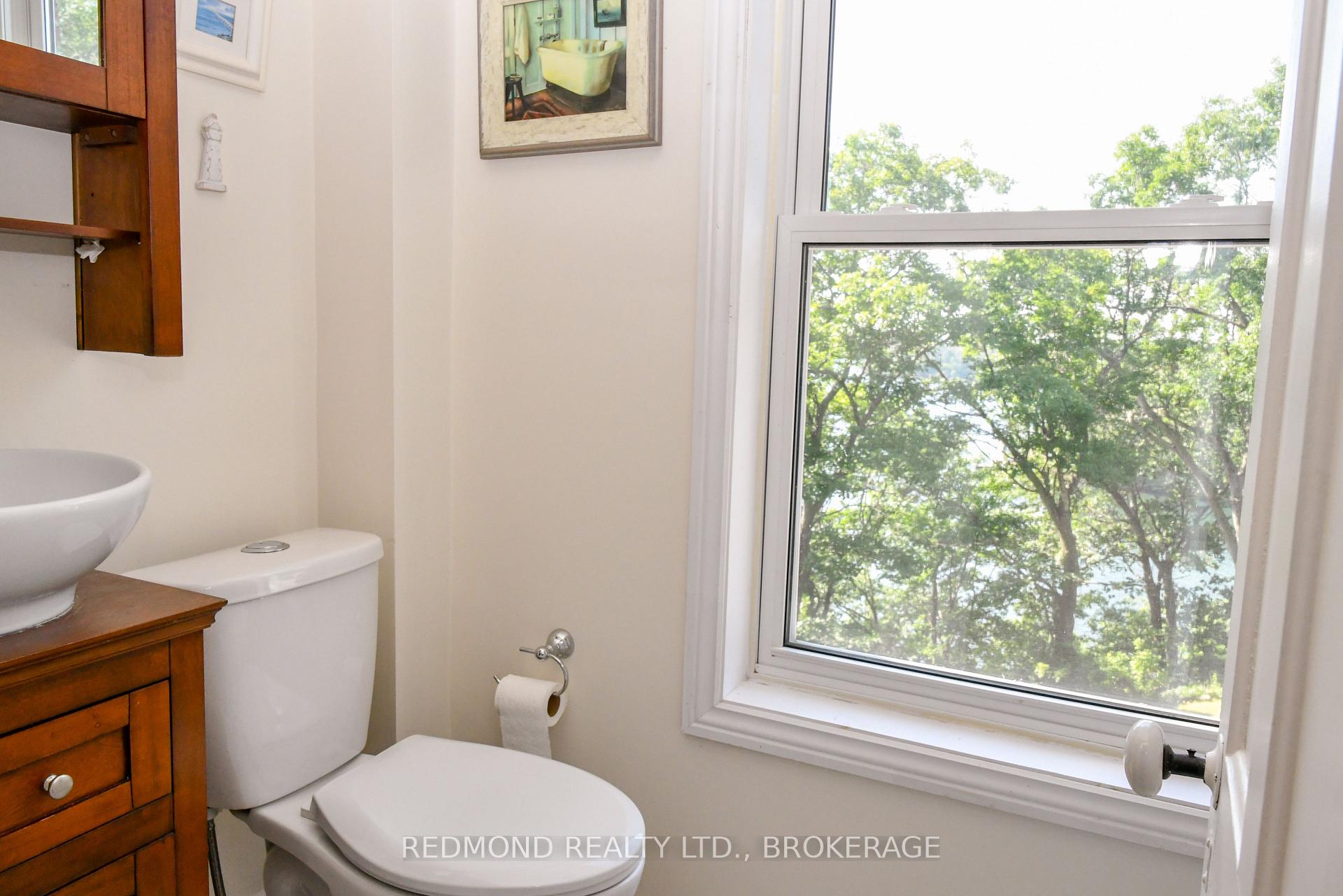 Photo 29 of 13 Windsor Drive E, Gananoque — HOMEH