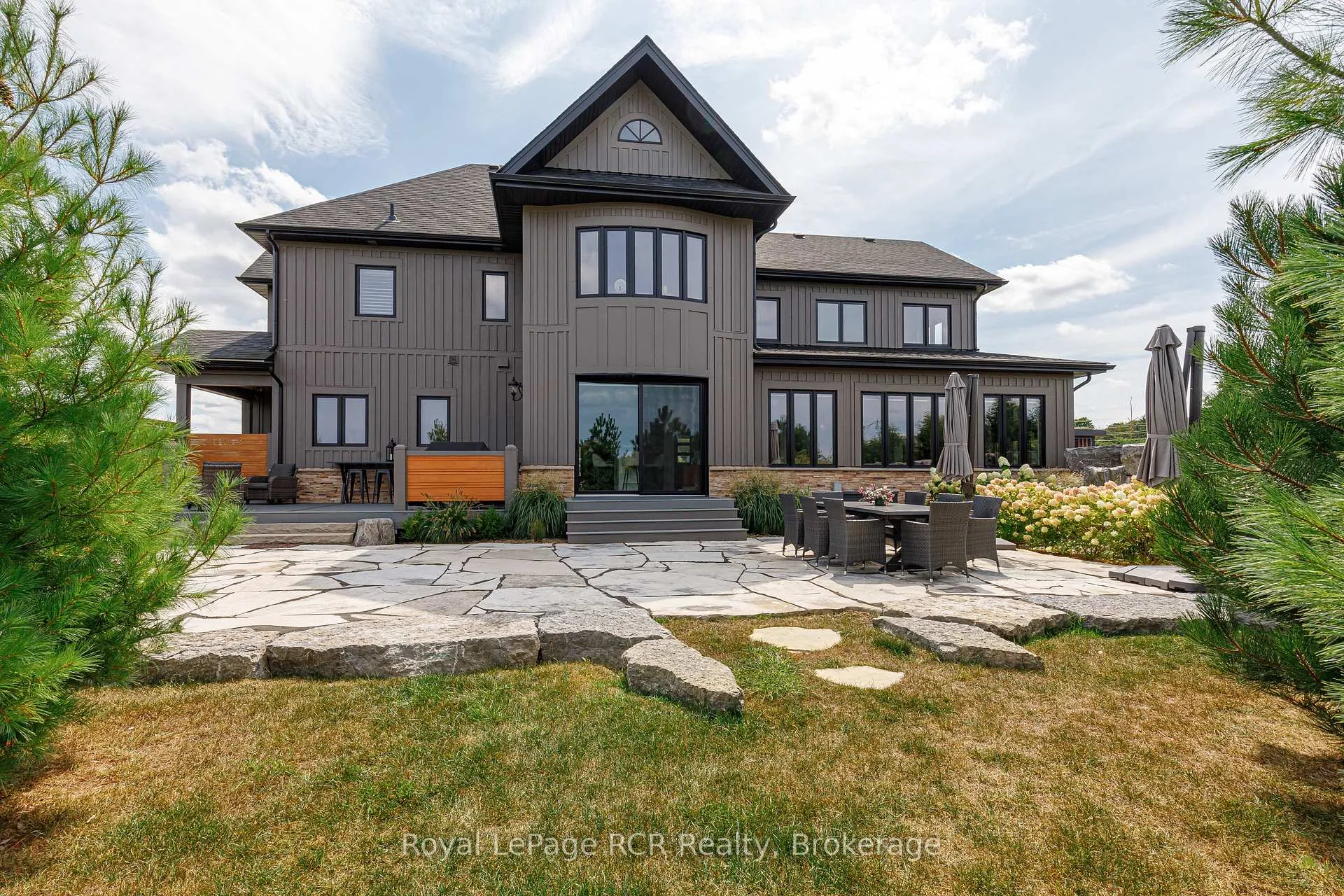 Photo 18 of 4 Meadowlark Way, Clearview, Rural Clearview — HOMEH
